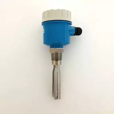 射頻導(dǎo)納物位開(kāi)關(guān)RF88D5G、射頻電容式料位計(jì)VEGACAL生產(chǎn)