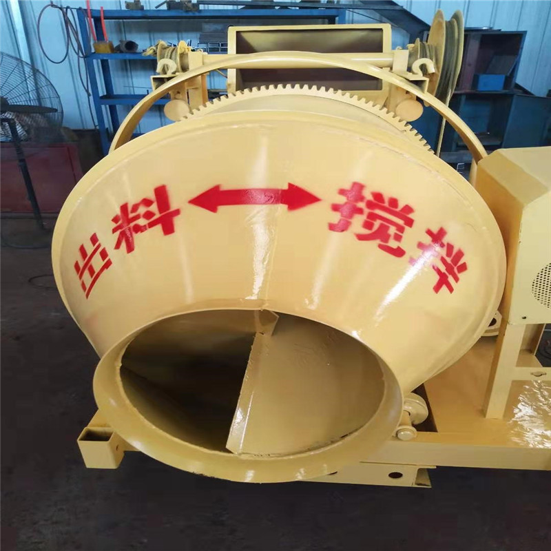 廠家出售礦用攪拌機(jī)、JZC-350礦用攪拌機(jī)型號(hào)齊全、礦用攪拌機(jī)現(xiàn)貨